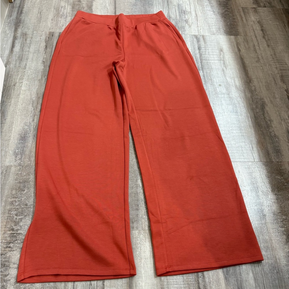 Modern Soul Women’s Clay Red Knit Straight Leg Pull On Pants Medium
